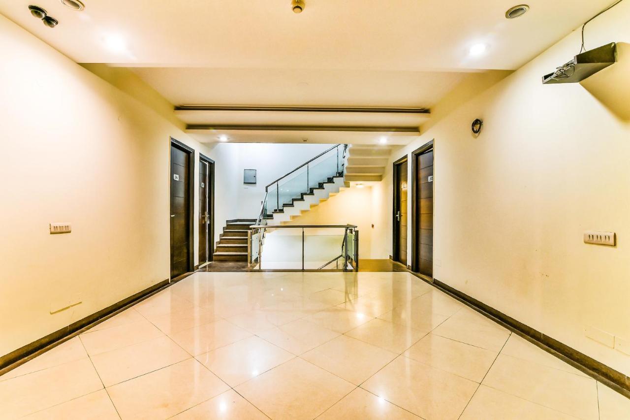 Fabhotel Oasis Dlf Phase 3 Γκουργκάον Εξωτερικό φωτογραφία